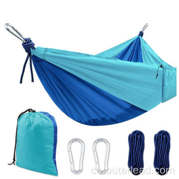 Hammocks doppiu è unichi cù 2 cinghje d&#39;arbulu